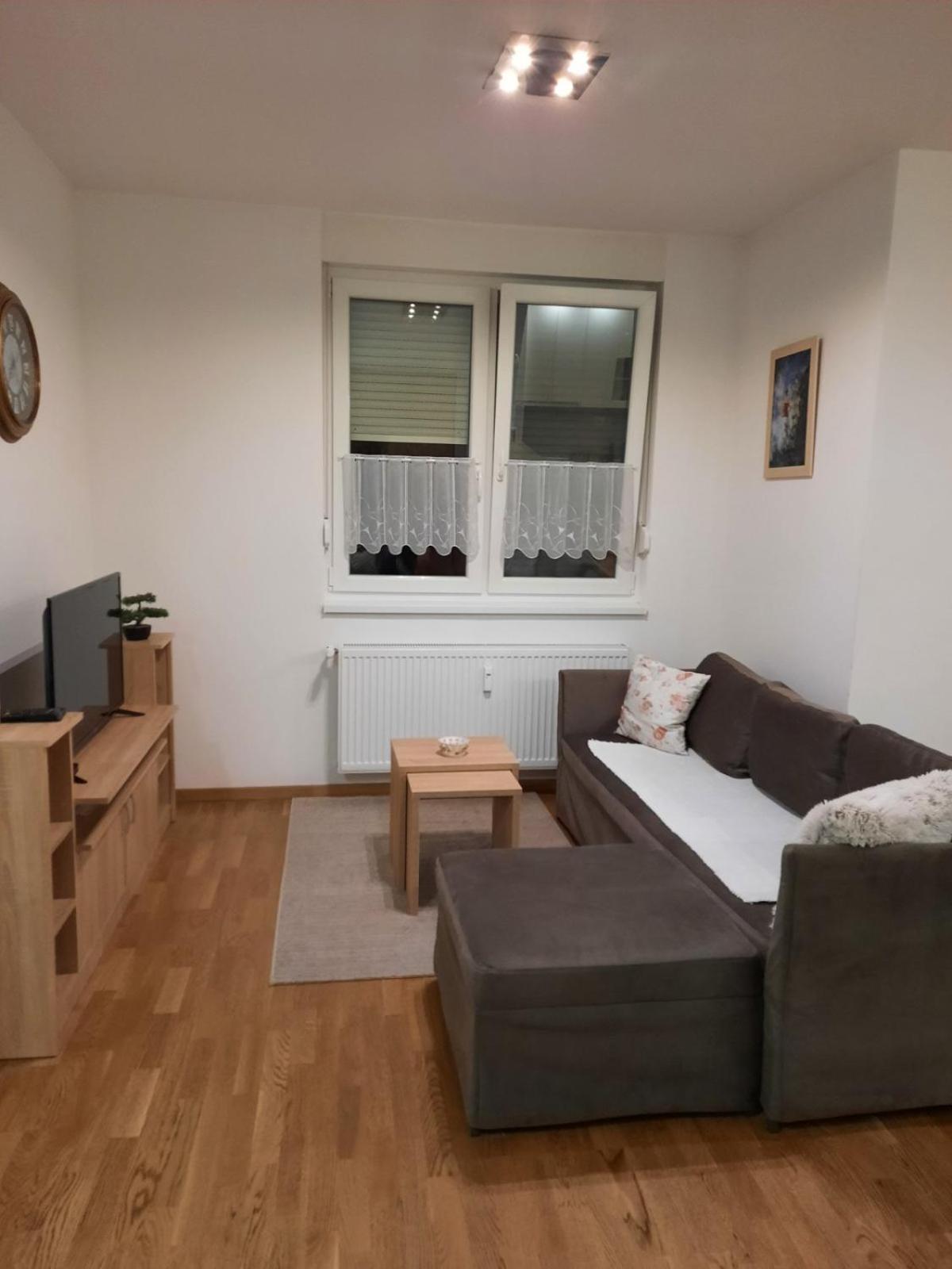 Lux Advent Apartment Суботиця Екстер'єр фото